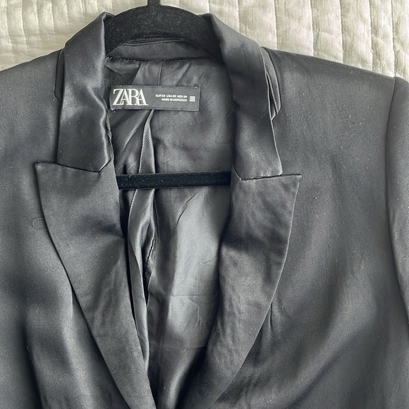 Zara lightweight blazer - Picture 2 of 3